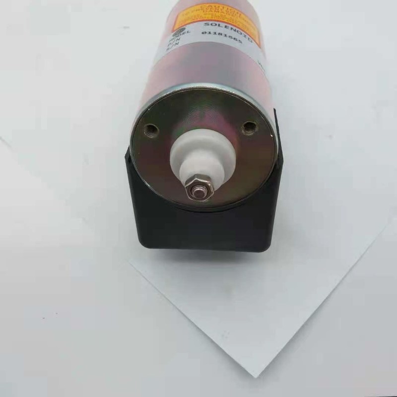 01181665 توقف شیر برقی مناسب برای قطعات الکتریکی Deutz SK200-8 24V بیل مکانیکی